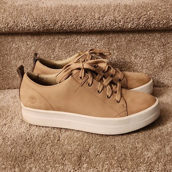 Timberland Women's Tan Leather Sneakers Size 8 - Picture 1 of 9
